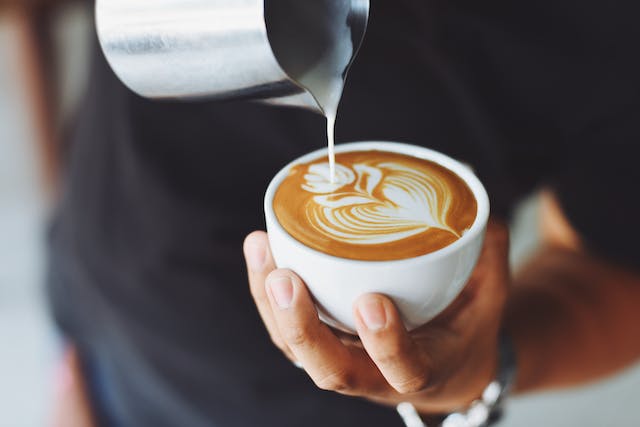 Фото: Chevanon Photography: https://www.pexels.com/ru-ru/photo/302899/