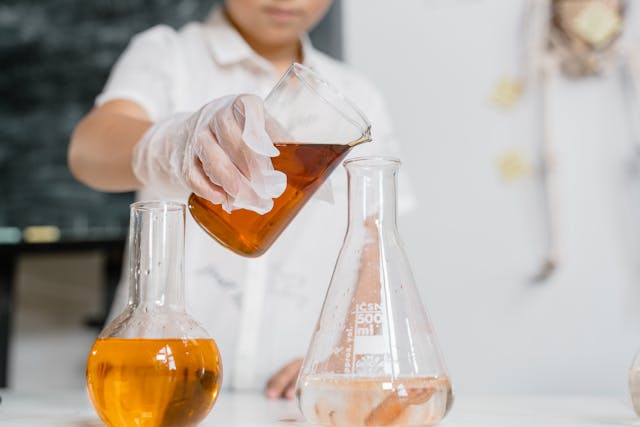 Фото: MART PRODUCTION: https://www.pexels.com/ru-ru/photo/8471995/